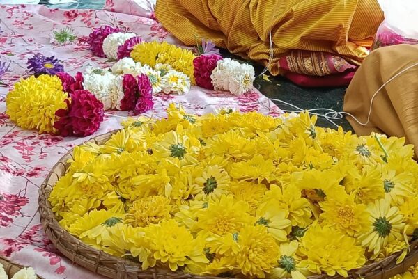 Flowers at ISKCON Newtown