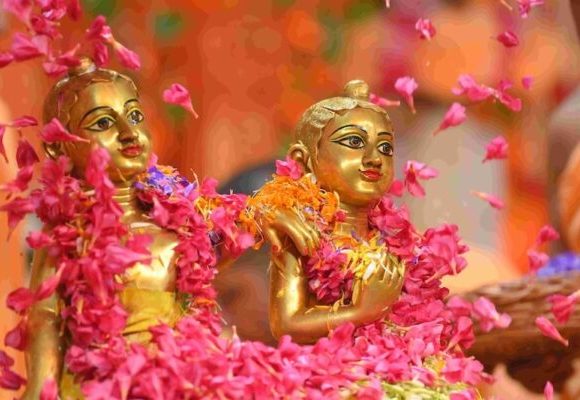 Pushpanjali Seva Janmashtami ISKCON Newtown